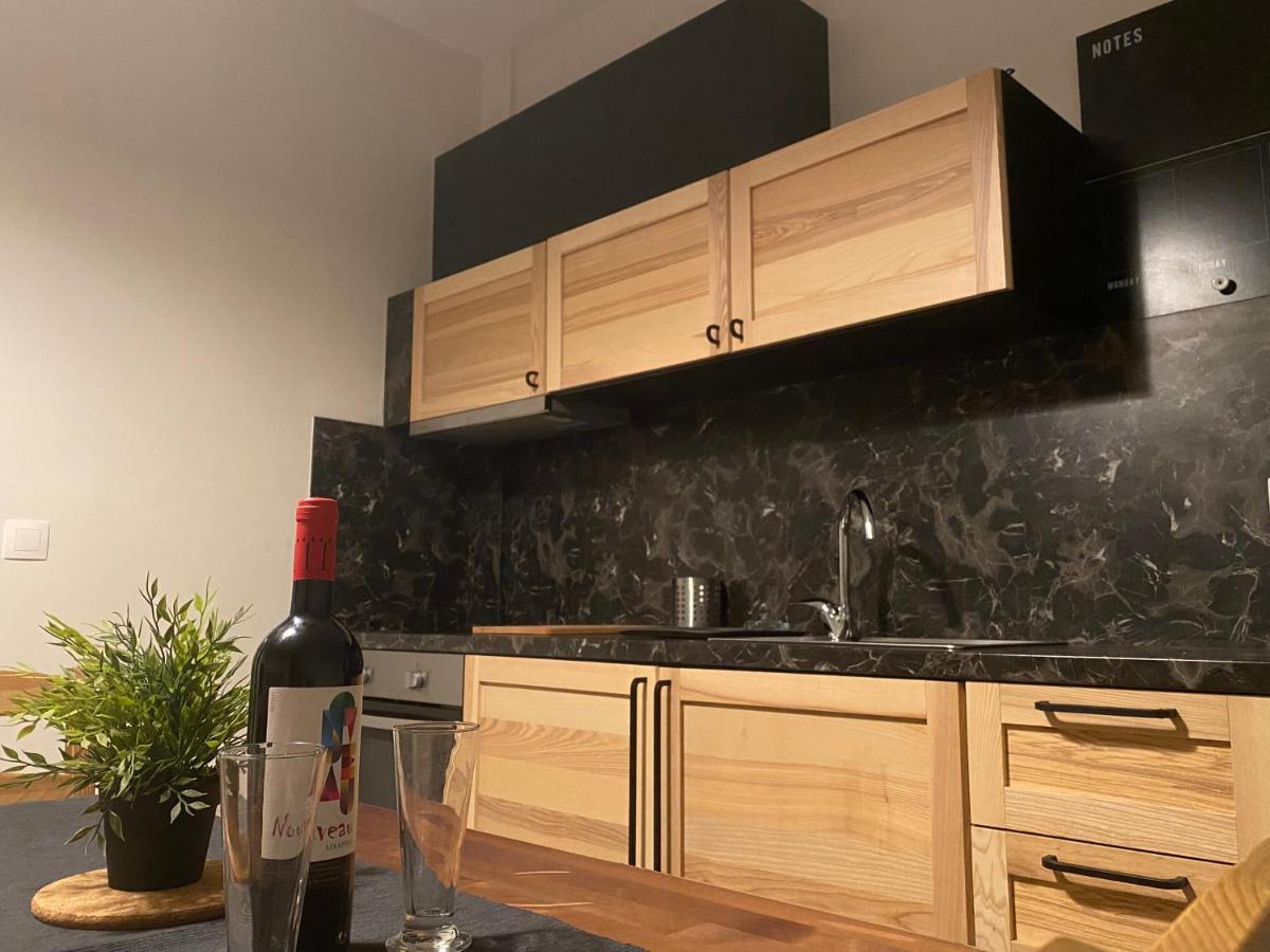 Davidana Deluxe Apartments Nea Kallikrateia Eksteriør billede