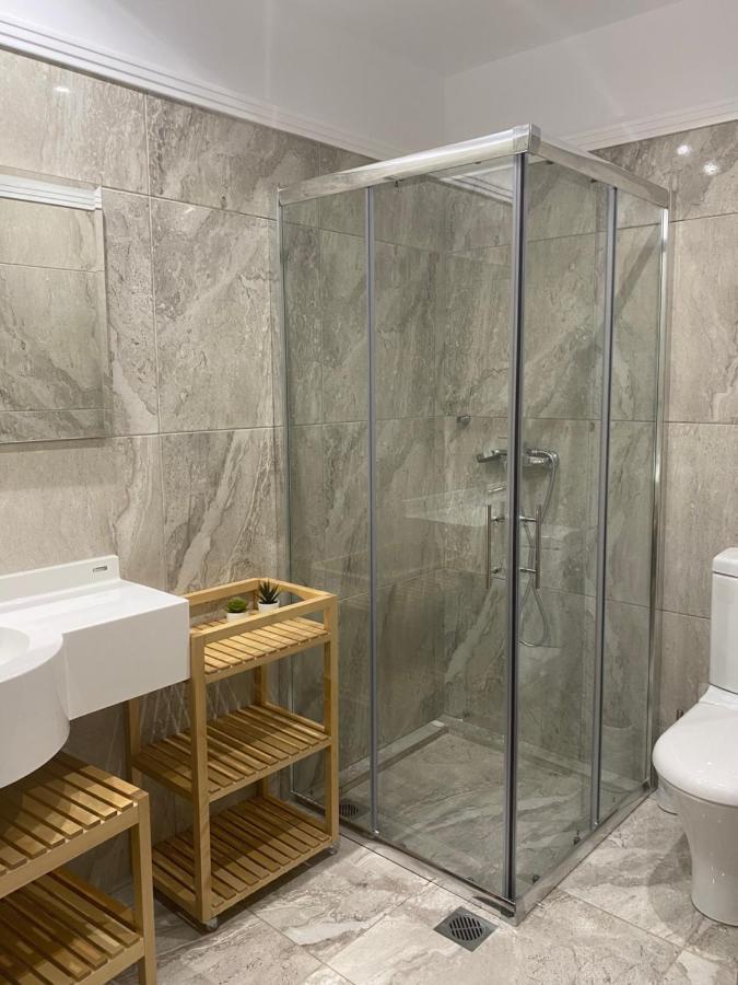 Davidana Deluxe Apartments Nea Kallikrateia Eksteriør billede